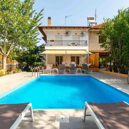 Urban Oasis Pool Villa